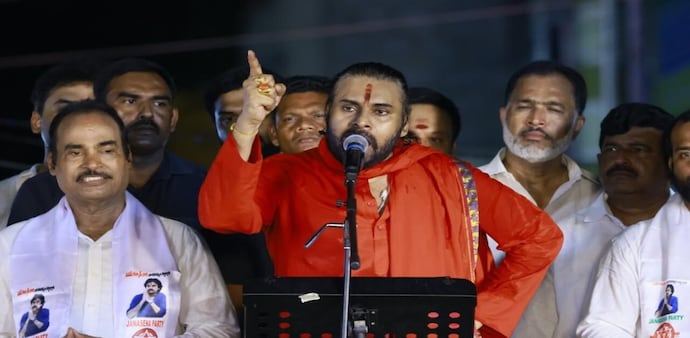 Pawan Kalyan blasts 'peace-loving' NGOs Pawan Kalyan blasts 'peace-loving' NGOs