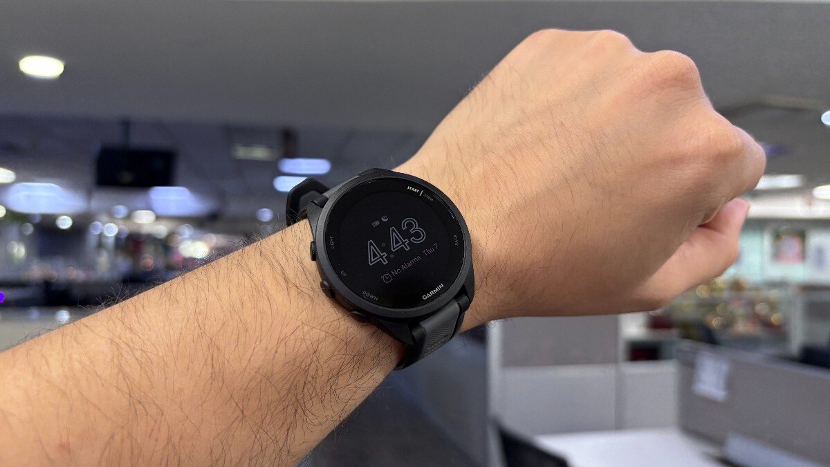 GARMIN ガーミン FORERUNNER 165 MUSIC ブラック 【公式通販】 GARMIN ガーミン FORERUNNER 165 MUSIC ブラック 【公式通販】