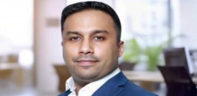 The return of Foreign Institutional Investors (FIIs) to Indian markets largely depends on the global economic environment and India's relative appeal as an investment destination. The return of Foreign Institutional Investors (FIIs) to Indian markets largely depends on the global economic environment and India's relative appeal as an investment destination.