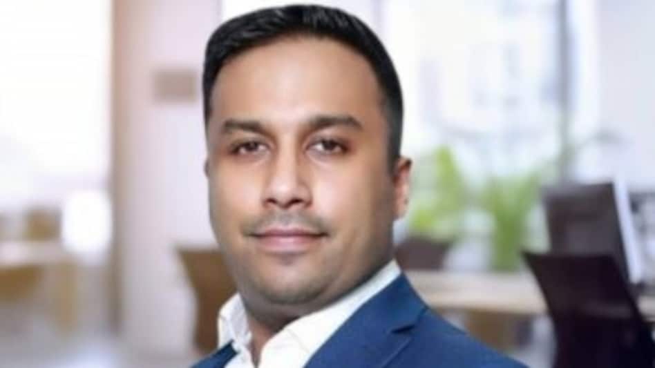 The return of Foreign Institutional Investors (FIIs) to Indian markets largely depends on the global economic environment and India's relative appeal as an investment destination. The return of Foreign Institutional Investors (FIIs) to Indian markets largely depends on the global economic environment and India's relative appeal as an investment destination.