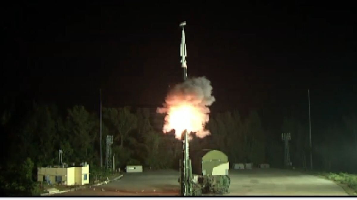 Singh congratulated the DRDO, the armed forces and the industry for what he described as a “stupendous” achievement. Singh congratulated the DRDO, the armed forces and the industry for what he described as a “stupendous” achievement.