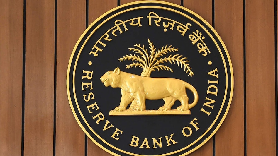 RBI to launch affordable cloud storage for financial firms to counter dominance of AWS, Microsoft Azure, Google Cloud: Report RBI to launch affordable cloud storage for financial firms to counter dominance of AWS, Microsoft Azure, Google Cloud: Report