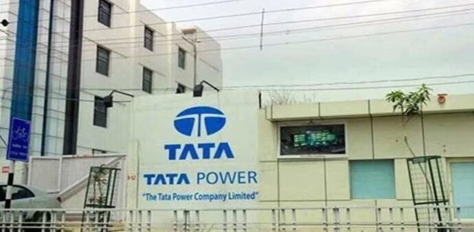 Tata Power shares are trading lower than the 5 day, 20 day, 30 day, 50 day, 100 day and 200 day moving averages. Tata Power shares are trading lower than the 5 day, 20 day, 30 day, 50 day, 100 day and 200 day moving averages.