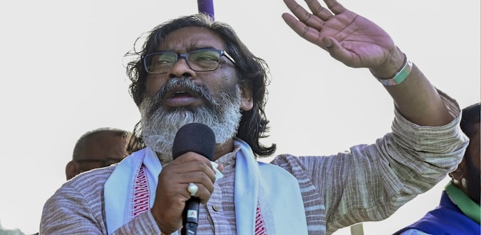 Soren retained the Barhait by defeating BJP's Gamliyel Hembrom by a margin of 39,791 votes in the assembly polls. Soren retained the Barhait by defeating BJP's Gamliyel Hembrom by a margin of 39,791 votes in the assembly polls.