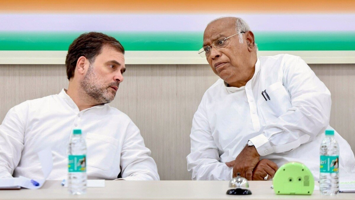 The Congress president also remarked that the party cannot continue to rely on outdated methods. The Congress president also remarked that the party cannot continue to rely on outdated methods.