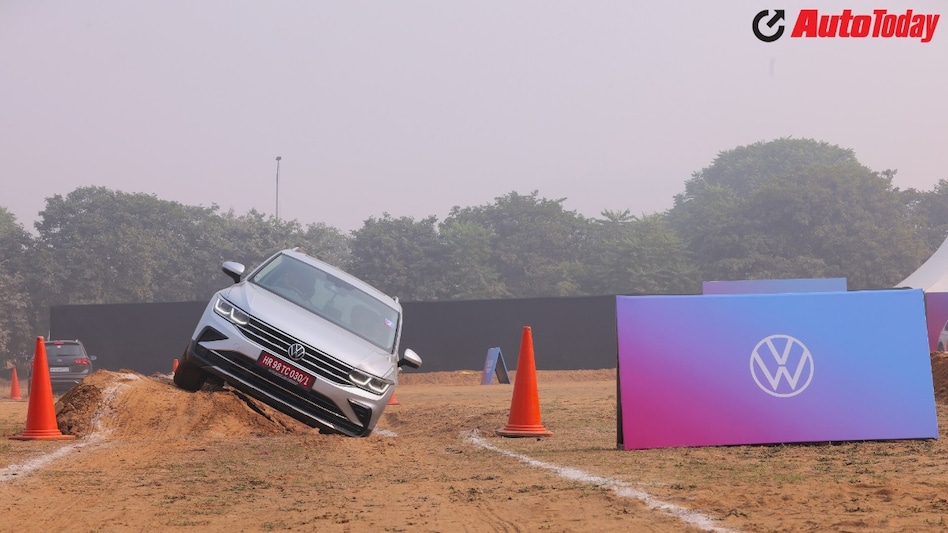 Volkswagen is planning to invest $1.8 billion to manufacture electric and hybrid vehicles in Maharashtra and signed a deal in February to supply electric components to Mahindra. Volkswagen is planning to invest $1.8 billion to manufacture electric and hybrid vehicles in Maharashtra and signed a deal in February to supply electric components to Mahindra.