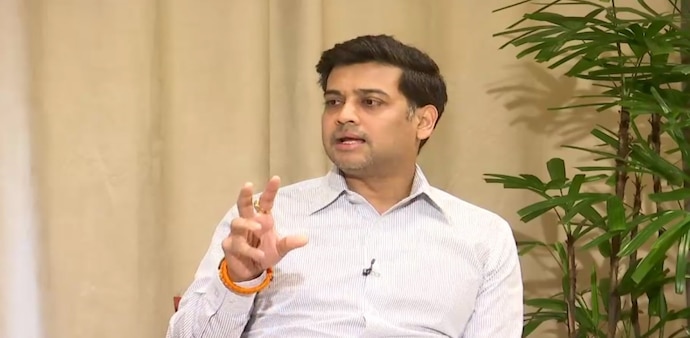 He also said in his post that he hopes that any discussions about him wanting any post in the state government will stop now. He also said in his post that he hopes that any discussions about him wanting any post in the state government will stop now.