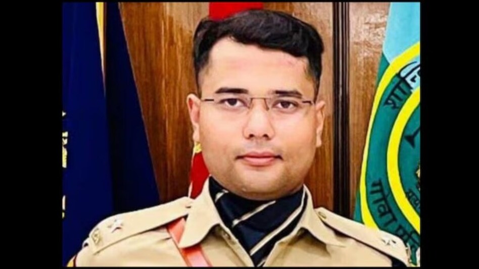 Karnataka: 26-year-old IPS Officer dies in crash on way to first posting in Hassan