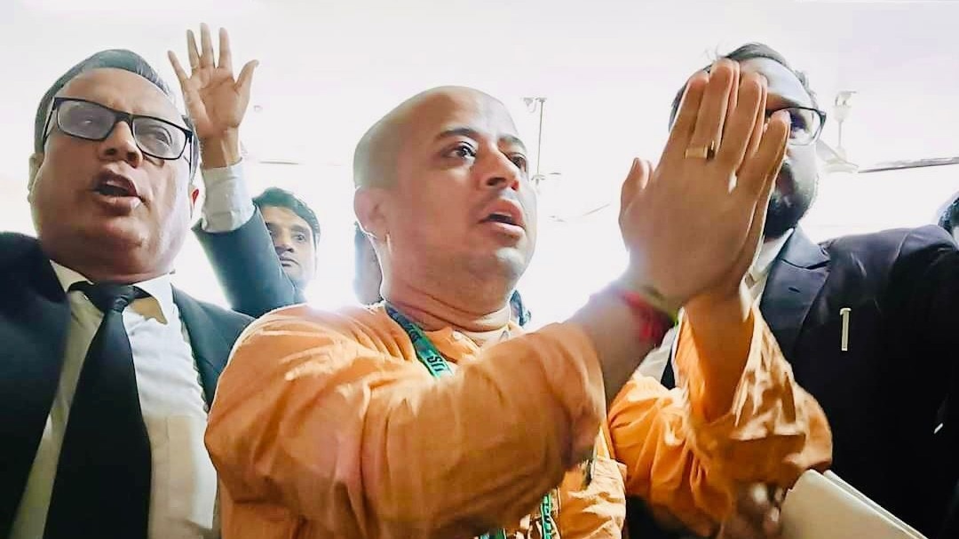 Last week, Bangladesh police arrested Chinmoy Krishna Das at Dhaka's Hazrat Shahjalal International Airport. Last week, Bangladesh police arrested Chinmoy Krishna Das at Dhaka's Hazrat Shahjalal International Airport.