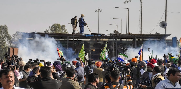Farmers protest: Group marching to Delhi has been asked to turn back Farmers protest: Group marching to Delhi has been asked to turn back