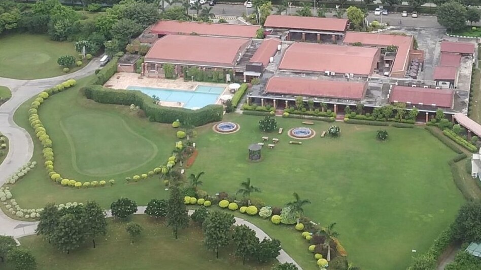 The lush Jaypee Greens Golf Course in Greater Noida is the venue for Royal Ranthambore BT Golf’s 2024-25 season The lush Jaypee Greens Golf Course in Greater Noida is the venue for Royal Ranthambore BT Golf’s 2024-25 season