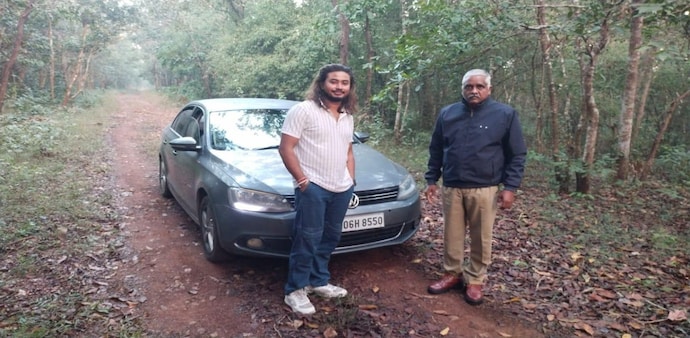 Bihar family stuck in forest Bihar family stuck in forest