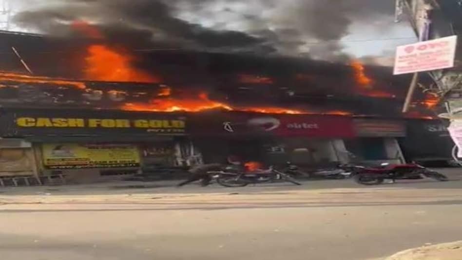 rajouri garden fire rajouri garden fire