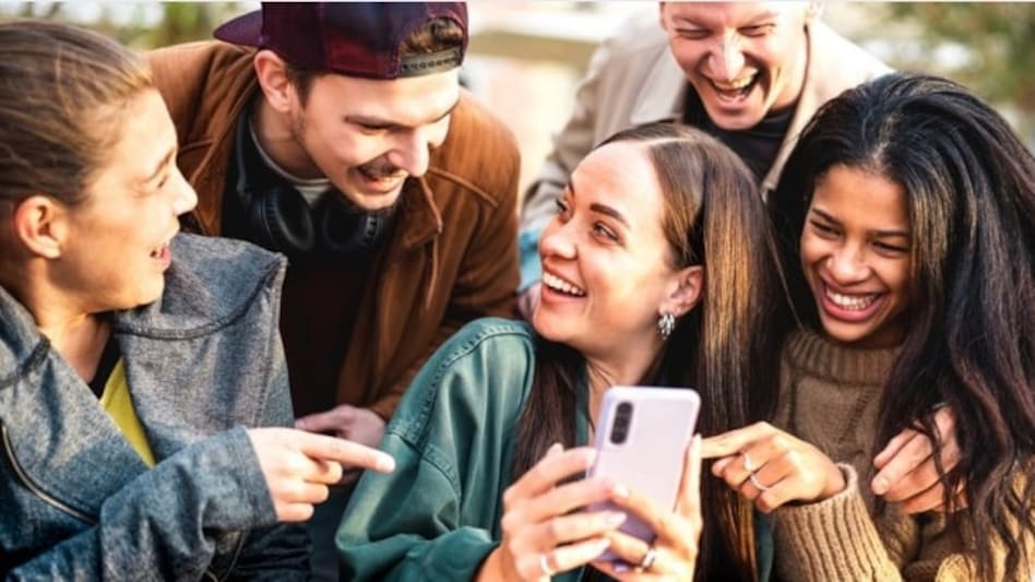 Viral mentions Viral mentions