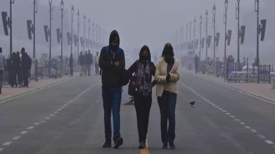 Delhi's average temperature saw a 24-hour change of -0.4 degrees Celsius on Thursday. (File photo) Delhi's average temperature saw a 24-hour change of -0.4 degrees Celsius on Thursday. (File photo)