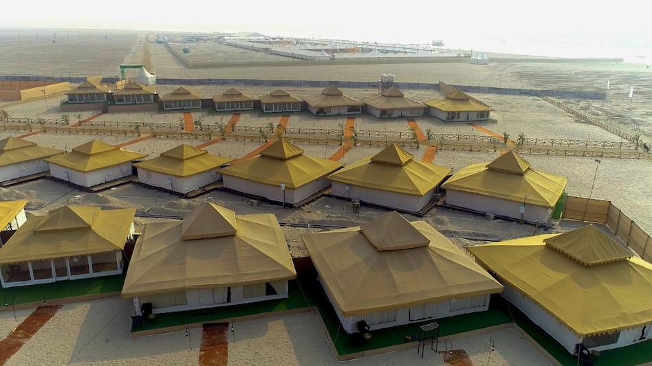 Tent cities at the Maha Kumbh Mela provide comfortable accommodations near the Triveni Sangam, ranging from basic tents to luxurious setups with private amenities. Tent cities at the Maha Kumbh Mela provide comfortable accommodations near the Triveni Sangam, ranging from basic tents to luxurious setups with private amenities.