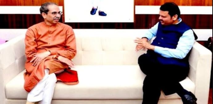 Uddhav Thackeray meets Devendra Fadnavis in Nagpur Uddhav Thackeray meets Devendra Fadnavis in Nagpur