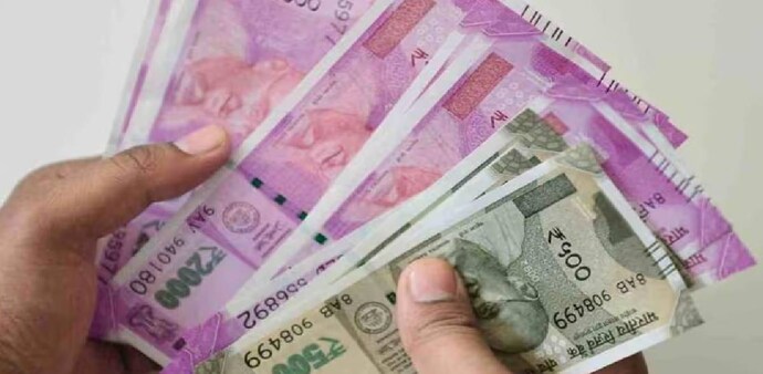 The 7th Pay Commission recommendations came into effect in January 2016. The 7th Pay Commission recommendations came into effect in January 2016.