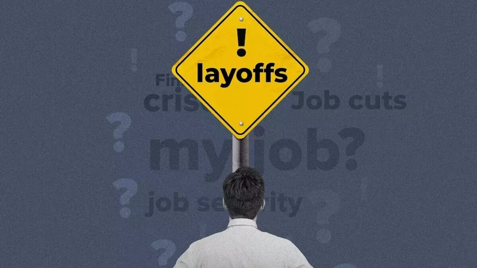 RBI data shows that while gross savings remain steady, mounting unsecured loans are squeezing disposable income, leaving families with little financial cushion. RBI data shows that while gross savings remain steady, mounting unsecured loans are squeezing disposable income, leaving families with little financial cushion.