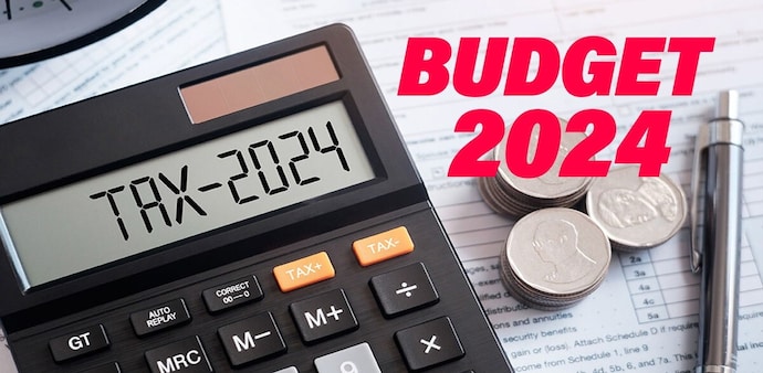 The Finance Act 2019 raised the tax rebate threshold under section 87A to Rs 12,500 for individuals earning Rs 5 lakh or less in the old tax regime. The Finance Act 2019 raised the tax rebate threshold under section 87A to Rs 12,500 for individuals earning Rs 5 lakh or less in the old tax regime.