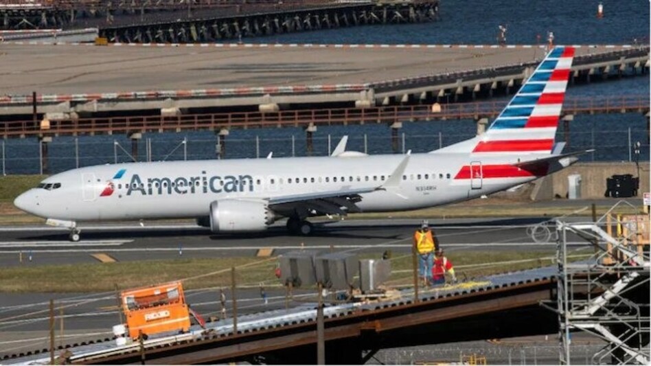 American Airlines Grounds All Flights in the US American Airlines Grounds All Flights in the US