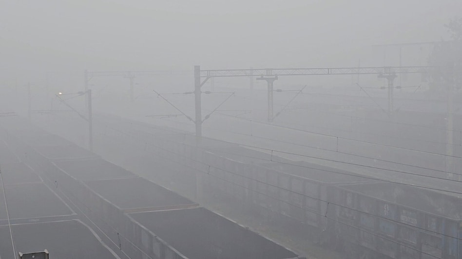 20 trains delayed, flight advisory issued as thick fog envelops Delhi: Check full list here 20 trains delayed, flight advisory issued as thick fog envelops Delhi: Check full list here