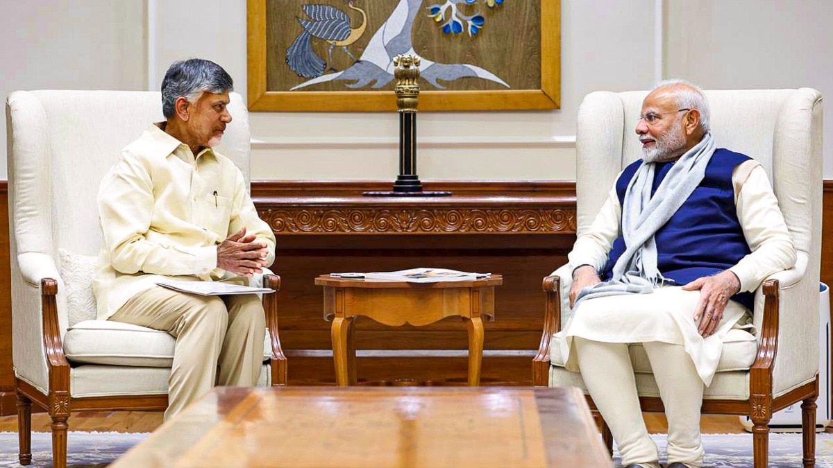 Chandrababu Naidu meets PM Modi, seeks financial assistance for Andhra Pradesh Chandrababu Naidu meets PM Modi, seeks financial assistance for Andhra Pradesh