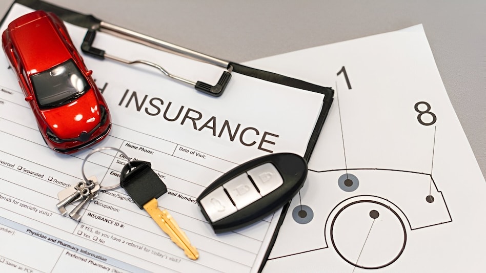 The Science Behind Car Insurance Premiums: 7 Factors Insurers Use to Set Your Price The Science Behind Car Insurance Premiums: 7 Factors Insurers Use to Set Your Price