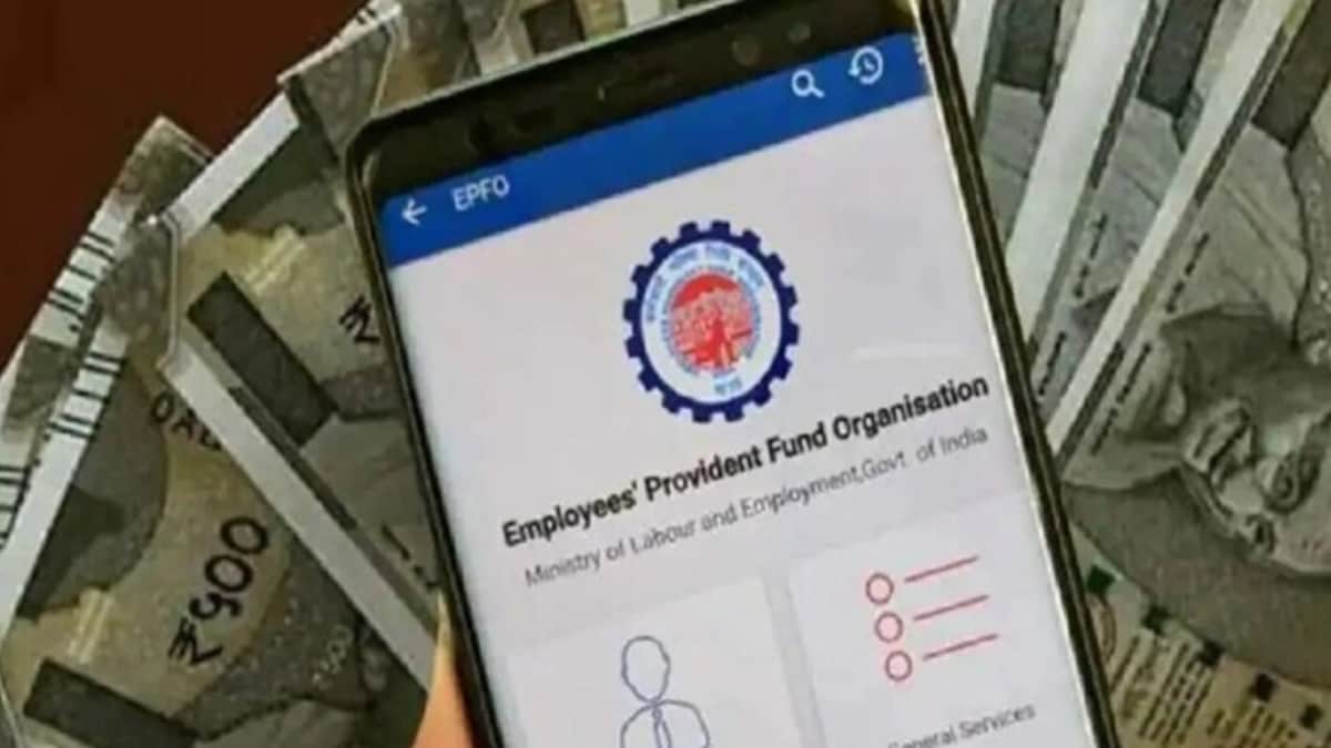 બજેટની અપેક્ષા સમગ્ર પીએફ ફંડને પેન્શનમાં રૂપાંતરિત કરવાનો વિકલ્પ ઉપલબ્ધ થઈ થશે 3 EPFO news: These 5 new rules will be applicable to your provident fund accounts in 2025 - BusinessToday