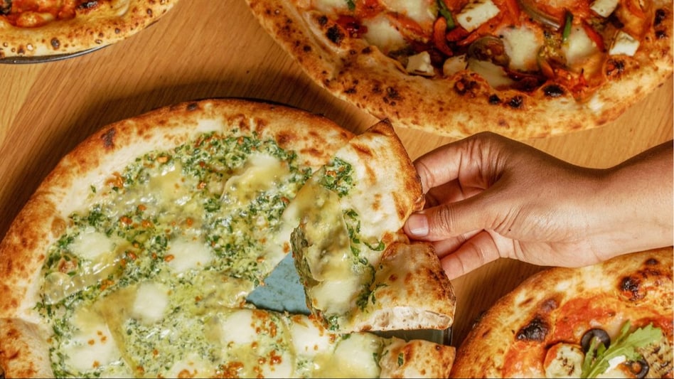 Woman stabbed over Rs 170 tip by Pizza delivery driver, later discovers she’s pregnant Woman stabbed over Rs 170 tip by Pizza delivery driver, later discovers she’s pregnant