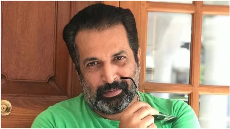 The actor had last been on set two days earlier and had planned to return once filming resumed, choosing to stay in the hotel until then. The actor had last been on set two days earlier and had planned to return once filming resumed, choosing to stay in the hotel until then.