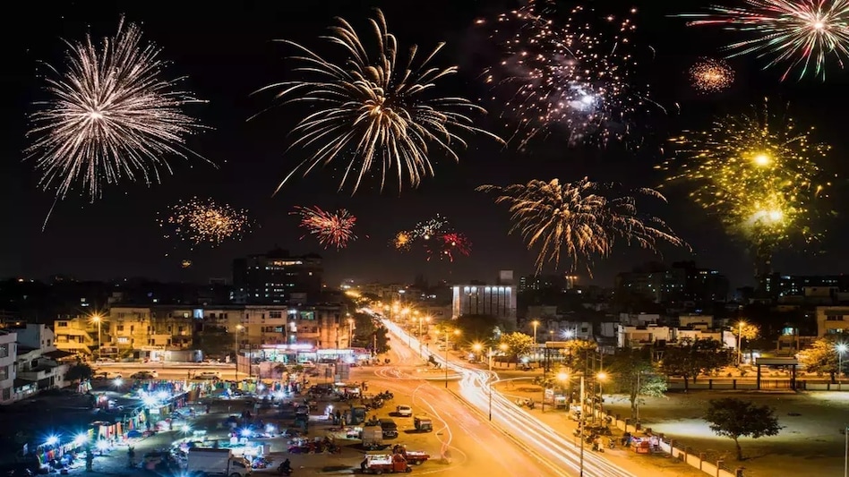 New Year's celebrations: Noida Police announces measures for drunk revellers New Year's celebrations: Noida Police announces measures for drunk revellers