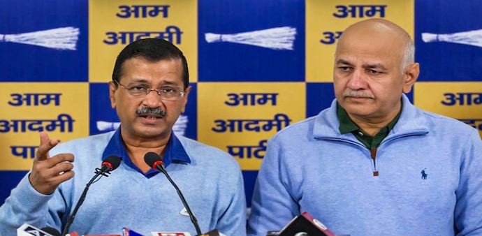 Arvind Kejriwal Predicts CBI Raid on Sisodia Arvind Kejriwal Predicts CBI Raid on Sisodia
