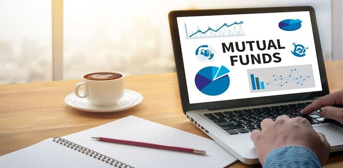 The mutual fund industry as a whole experienced a net outflow of Rs 80,509 crore. The mutual fund industry as a whole experienced a net outflow of Rs 80,509 crore.