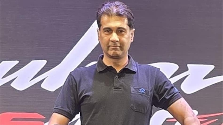 He also highlighted the realities of modern work routines, noting that most people are effectively working 12-hour days when commute times are included. He also highlighted the realities of modern work routines, noting that most people are effectively working 12-hour days when commute times are included.