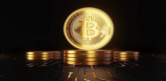 Gains from the sale of cryptocurrencies incur a flat 30% tax rate, irrespective of the individual's income tax bracket. Gains from the sale of cryptocurrencies incur a flat 30% tax rate, irrespective of the individual's income tax bracket.