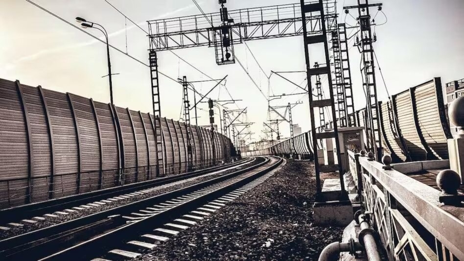 Rail Vikas Nigam shares are trading lower than the 5 day, 10 day, 20 day, 30 day, 50 day, 100 day, 150 day and 200 day moving averages. Rail Vikas Nigam shares are trading lower than the 5 day, 10 day, 20 day, 30 day, 50 day, 100 day, 150 day and 200 day moving averages.