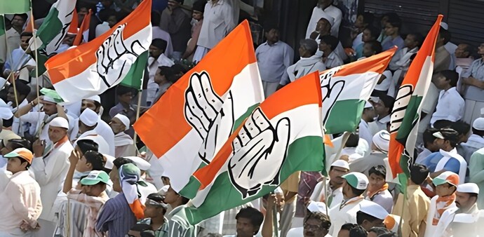 The party also announced a 'Jeevan Raksha Yojana', aimed at providing free health insurance of up to ₹25 lakh. The party also announced a 'Jeevan Raksha Yojana', aimed at providing free health insurance of up to ₹25 lakh.