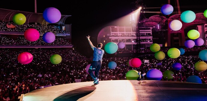 Coldplay concert in Mumbai: Chris Martin and co perform their biggest hits Coldplay concert in Mumbai: Chris Martin and co perform their biggest hits