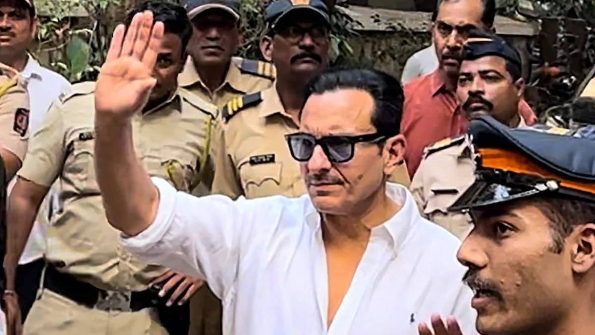 Last week, an intruder attacked Bollywood actor Saif Ali Khan, leading to a violent confrontation where the actor sustained stab wounds. TThe actor was quickly taken to Lilavati Hospital for medical treatment. Last week, an intruder attacked Bollywood actor Saif Ali Khan, leading to a violent confrontation where the actor sustained stab wounds. TThe actor was quickly taken to Lilavati Hospital for medical treatment.