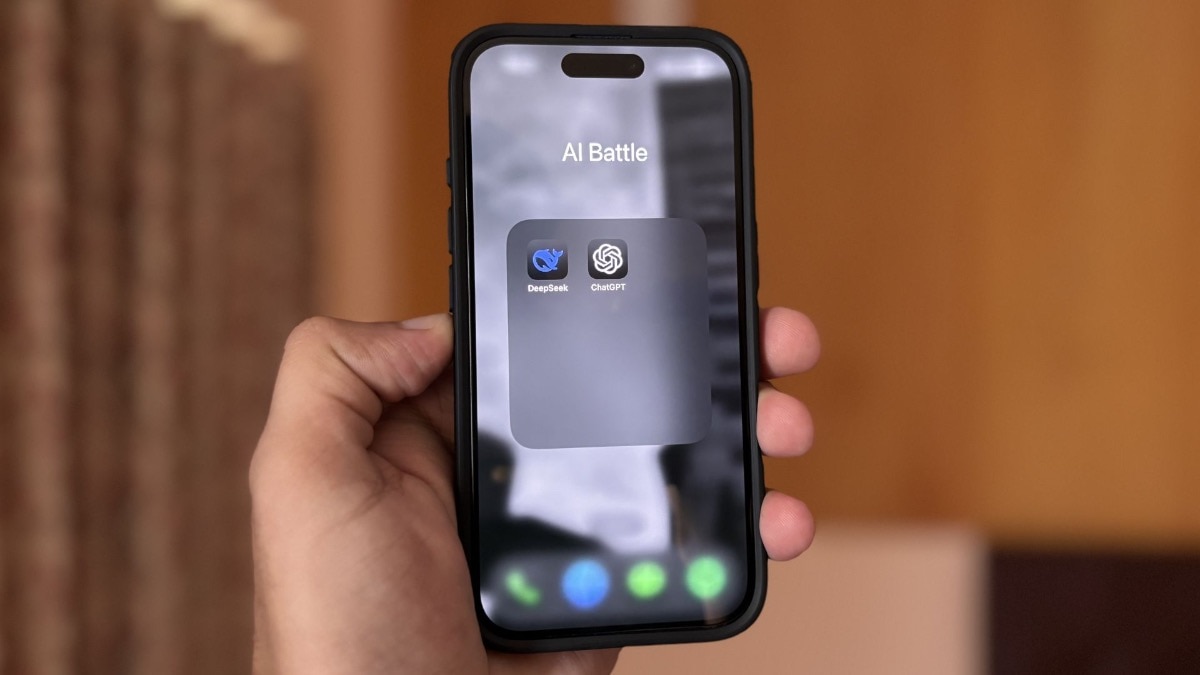 ChatGPT vs DeepSeek ChatGPT vs DeepSeek