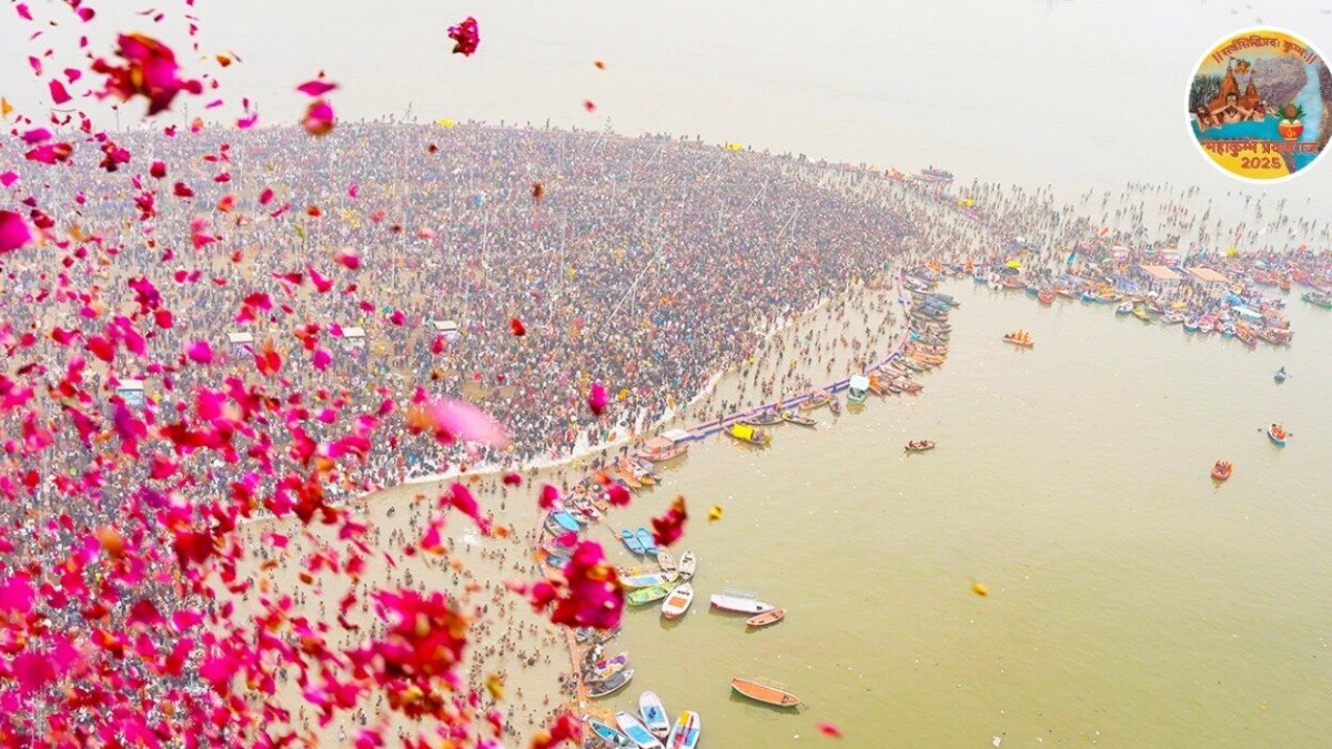 Maha Kumbh 2025: Prayagraj Airport Boosts Flights Maha Kumbh 2025: Prayagraj Airport Boosts Flights