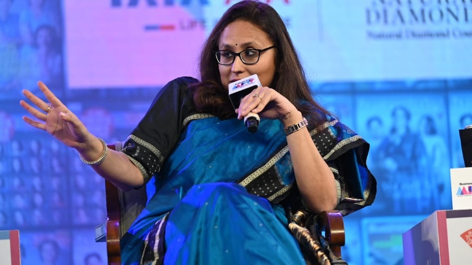 Edelweiss Mutual Fund's Business Cycles Fund has seen a 19% decline, raising investor concerns Edelweiss Mutual Fund's Business Cycles Fund has seen a 19% decline, raising investor concerns