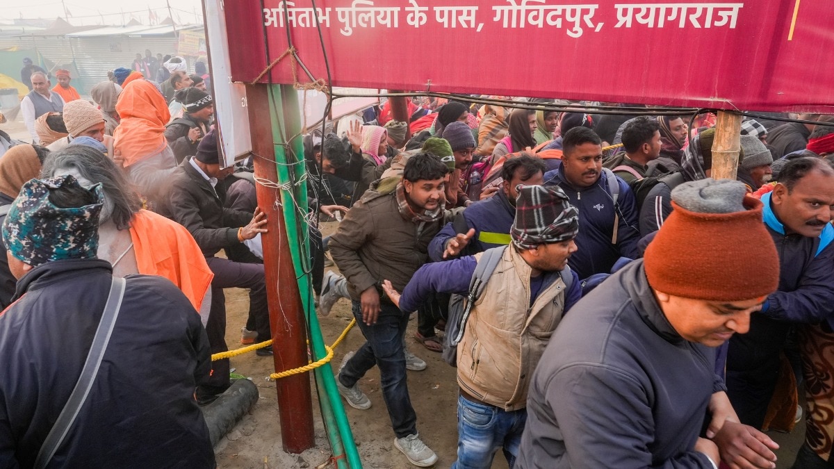 Eyewitnesses said the sudden surge of pilgrims at the Sangam, all driven by the desire to take the holy dip at 3 am, was a key reason for the tragedy. Eyewitnesses said the sudden surge of pilgrims at the Sangam, all driven by the desire to take the holy dip at 3 am, was a key reason for the tragedy.