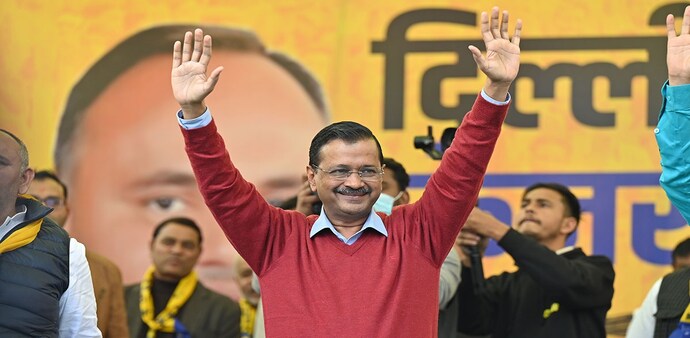 Arvind Kejriwal takes a dig at CEC Rajiv Kumar, asks rival leaders to drink Yamuna water Arvind Kejriwal takes a dig at CEC Rajiv Kumar, asks rival leaders to drink Yamuna water