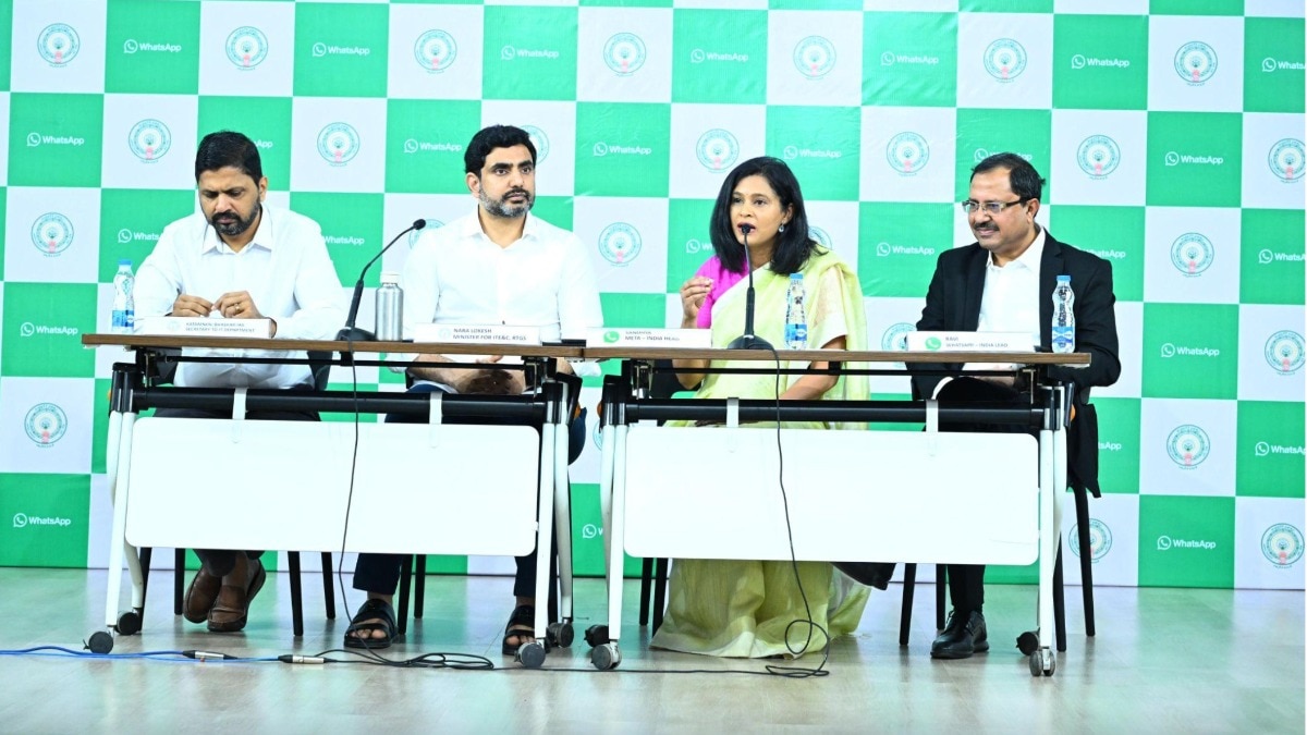 Left to Right - Shri Bhaskar Katamneni, IAS, Ministry of IT Department; Shri Nara Lokesh, Minister for ITE & C, RTGS; Sandhya Devanathan, VP , Meta in India; Ravi Garg, Director Business Messaging, Meta India Left to Right - Shri Bhaskar Katamneni, IAS, Ministry of IT Department; Shri Nara Lokesh, Minister for ITE & C, RTGS; Sandhya Devanathan, VP , Meta in India; Ravi Garg, Director Business Messaging, Meta India