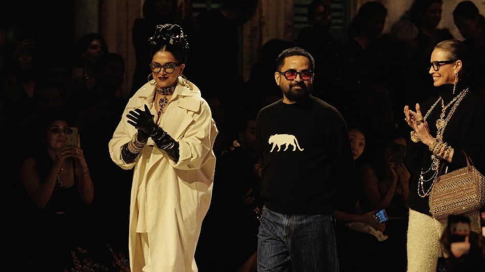 Mukherjee has flagship stores in Kolkata, Delhi, Mumbai, Hyderabad and a 5,800-sq. ft store in New York. (Photo: Dolly Devi) Mukherjee has flagship stores in Kolkata, Delhi, Mumbai, Hyderabad and a 5,800-sq. ft store in New York. (Photo: Dolly Devi)