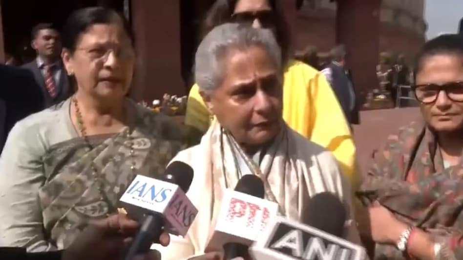 She also alleged that adequate arrangements were not made for common or poor people visiting the Maha Kumbh. She also alleged that adequate arrangements were not made for common or poor people visiting the Maha Kumbh.