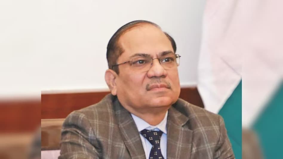 Agarwal explained that the revised rates are applied progressively based on value addition. Agarwal explained that the revised rates are applied progressively based on value addition.