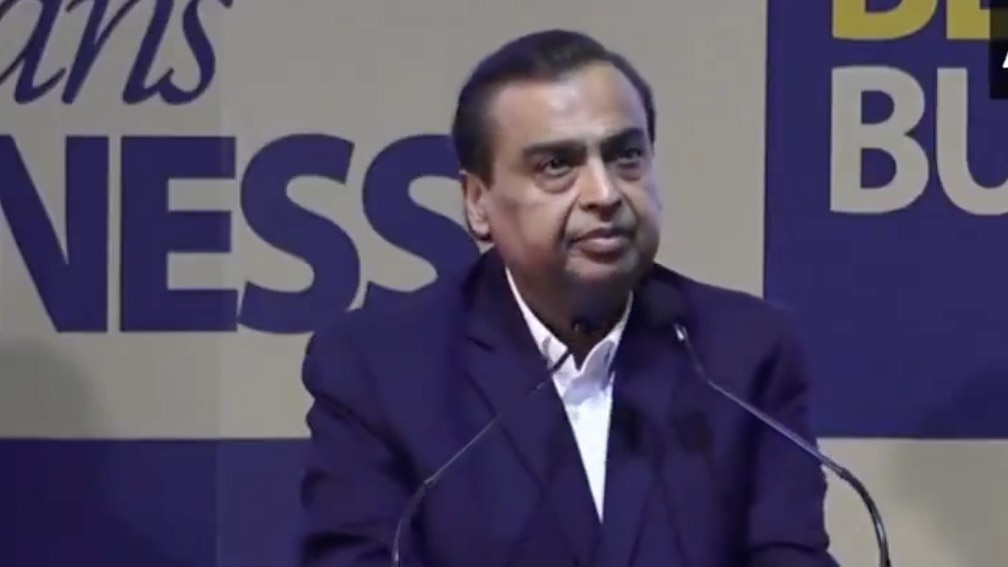 Mukesh Ambani announces Rs 50,000 crore investment in West Bengal by end of the decade Mukesh Ambani announces Rs 50,000 crore investment in West Bengal by end of the decade